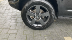 Land Rover Defender 2.0 P300 X-Dynamic HSE 110 5dr Auto Petrol Estate